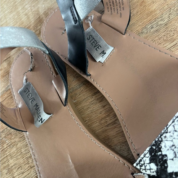 Steve Madden Sandals - Size 5 - Picture 4 of 5
